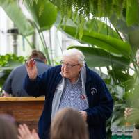 The legend, President Emeritus Don Lubbers waving at someone